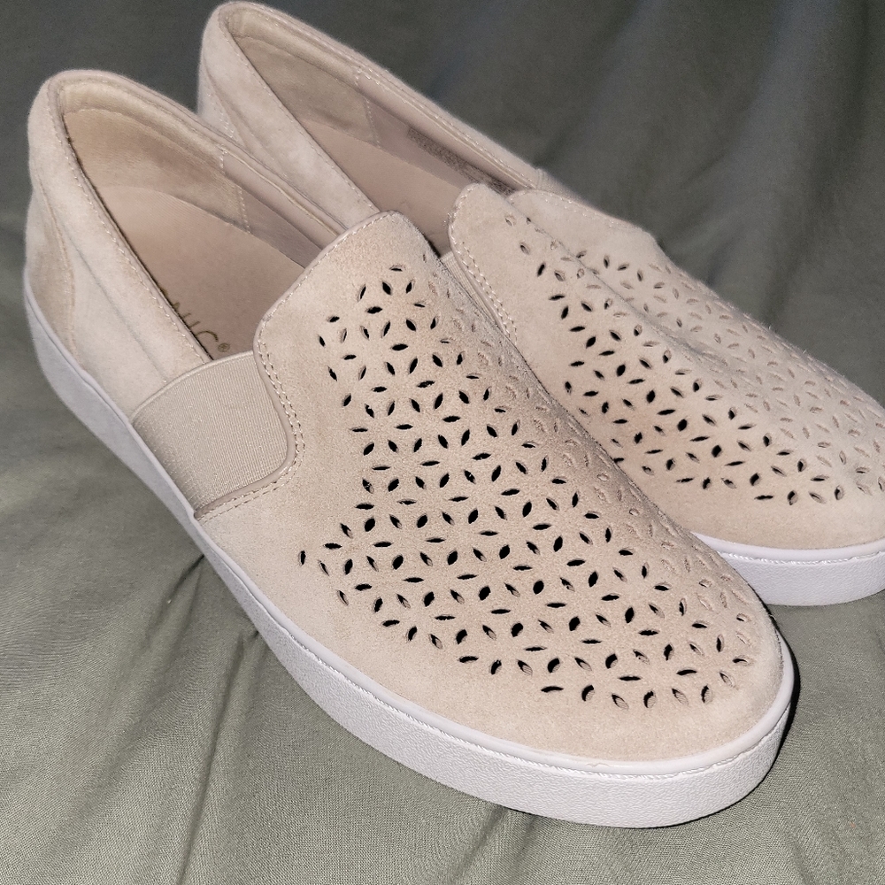 Vionic Slip- on walking shoes